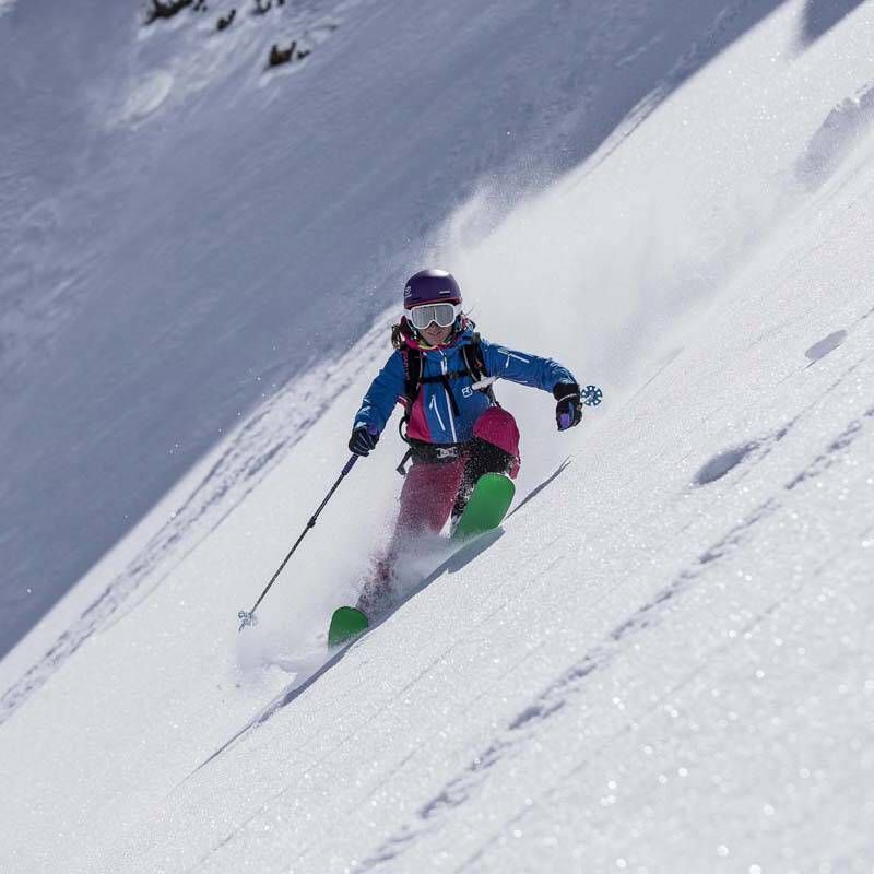 Chamex ski instructor on a freeride course in Le Tour, Chamonix