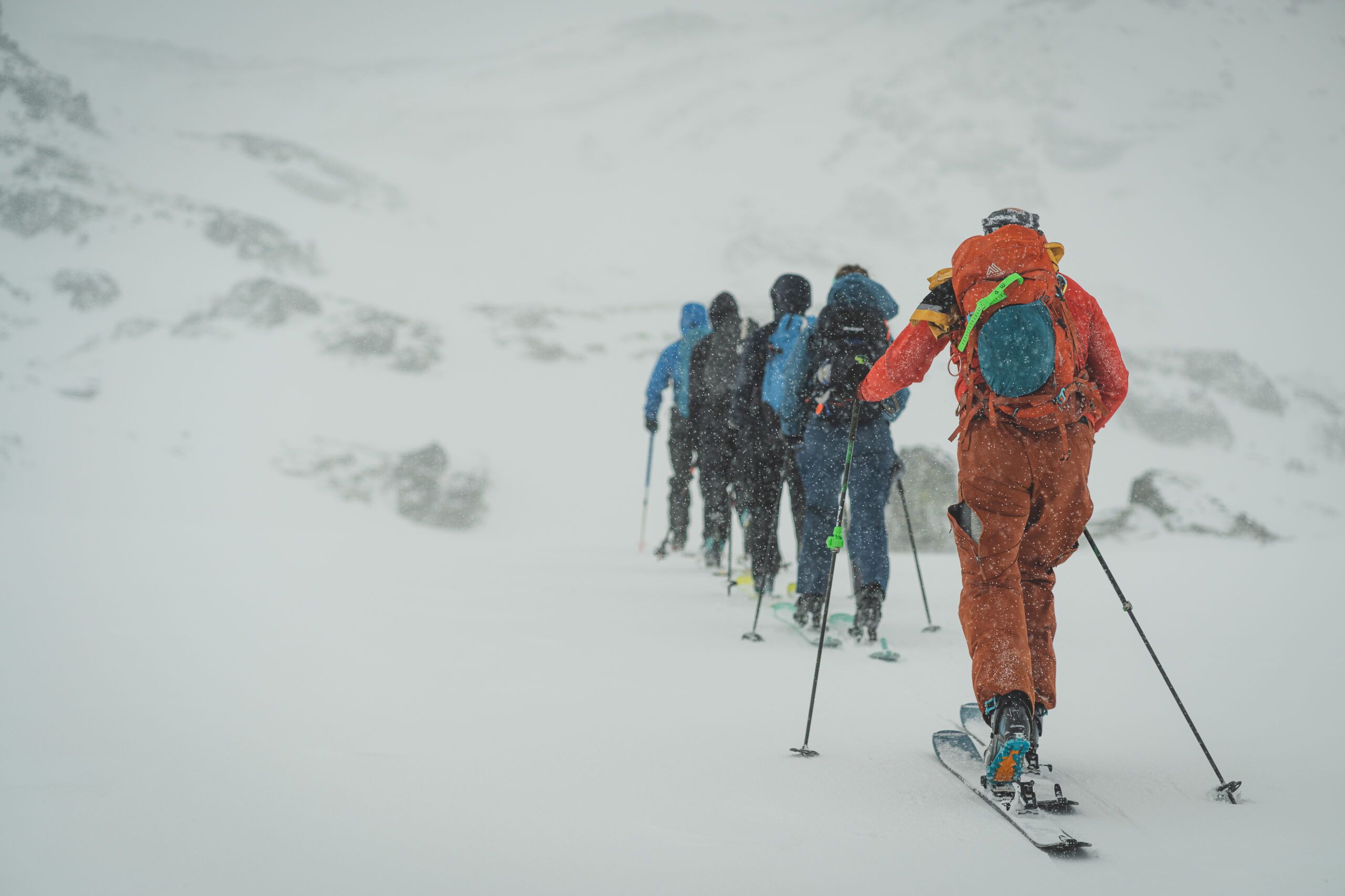 Guided Haute Route ski tour on its way with Chamex guides.
